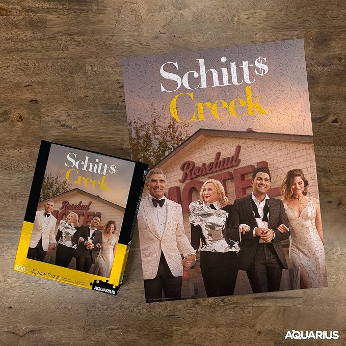 AQUARIUS Schitt's Creek Cast Puzzle (500 Piece Jigsaw Puzzle)